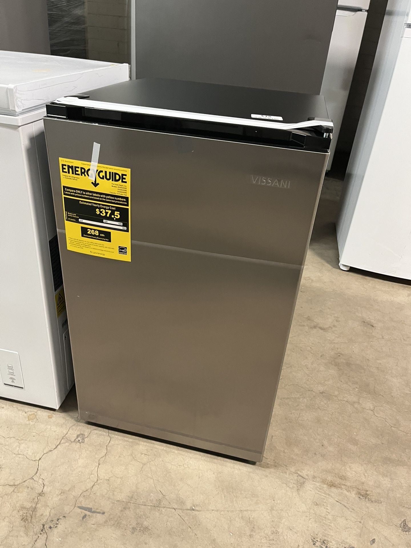 4.3 Cu Ft Mini Fridge 