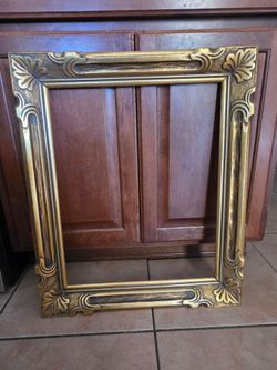 Ornate Gold Wood Picture Frame – Approx. 20" x 24"