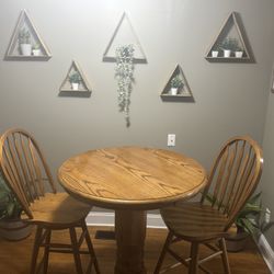 Antique Bar/Pub Table w/ Matching Chairs