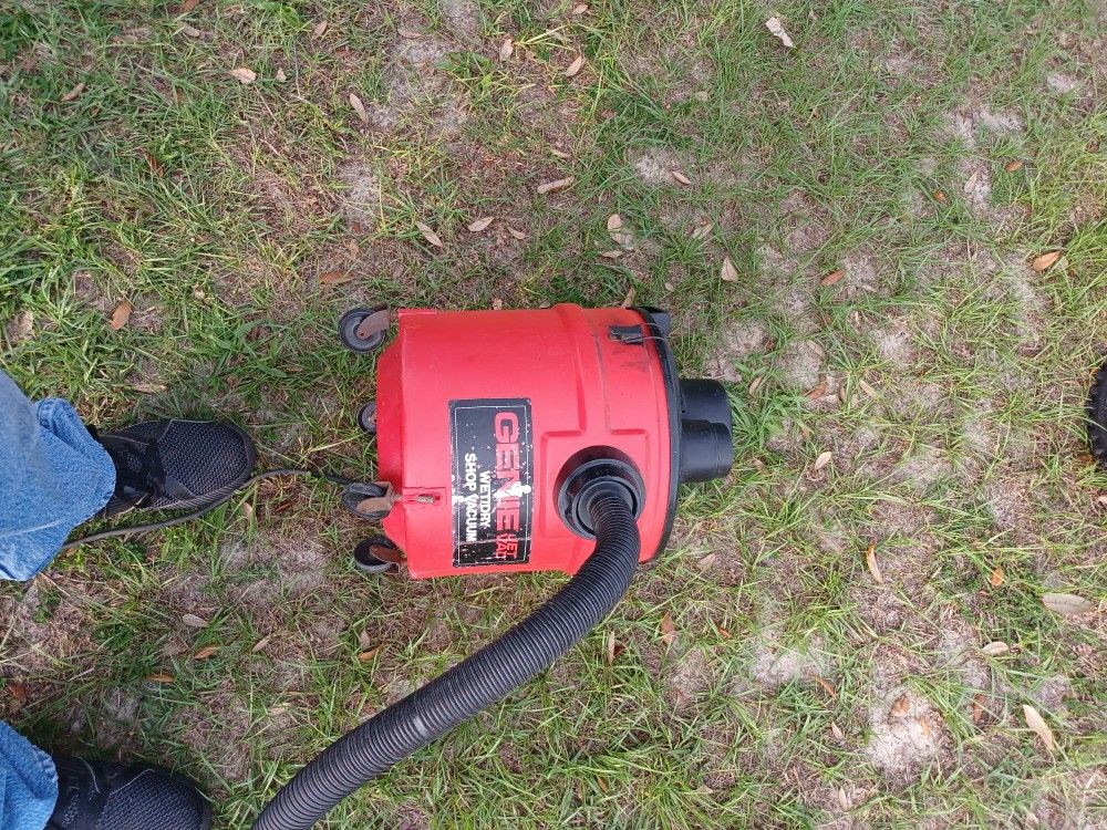 Genie Shop Vac Works Great