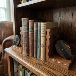 Vintage Rustic Nautical Wood Pulley Bookends - Scalloped Edge Heavy Duty Decor