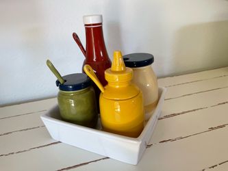 Williams Sonoma - ceramic condiment set Williams Sonoma - ceramic condiment set