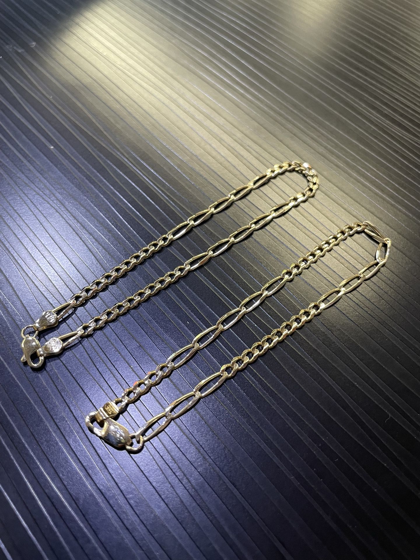 14K Old School Link Bracelets 🥶