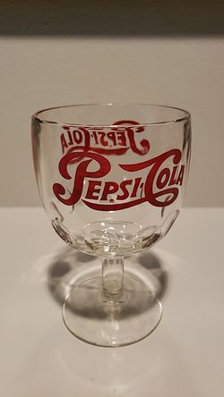 Vintage 1970s Pepsi Cola Collectible Glass.