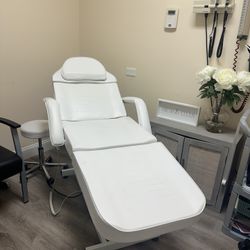 treatment chair