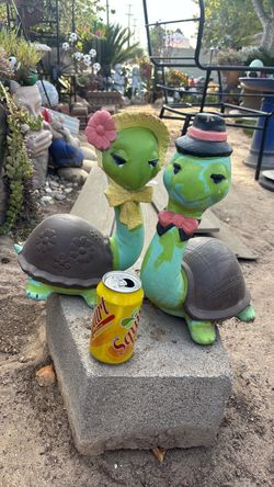 USED GARDEN TURTLES