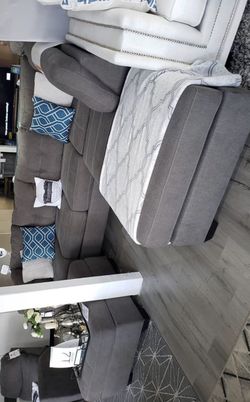 New 💯 Maier Sectional ➡️Charcoal and Walnut ➡️RAF or LAF size options ➡️ Rocker Recliner, Ottoman Sold separately ❤️Also available full size Sl