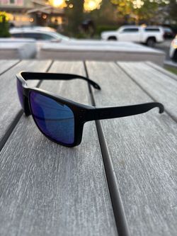 Oakley Holbrook sunglasses