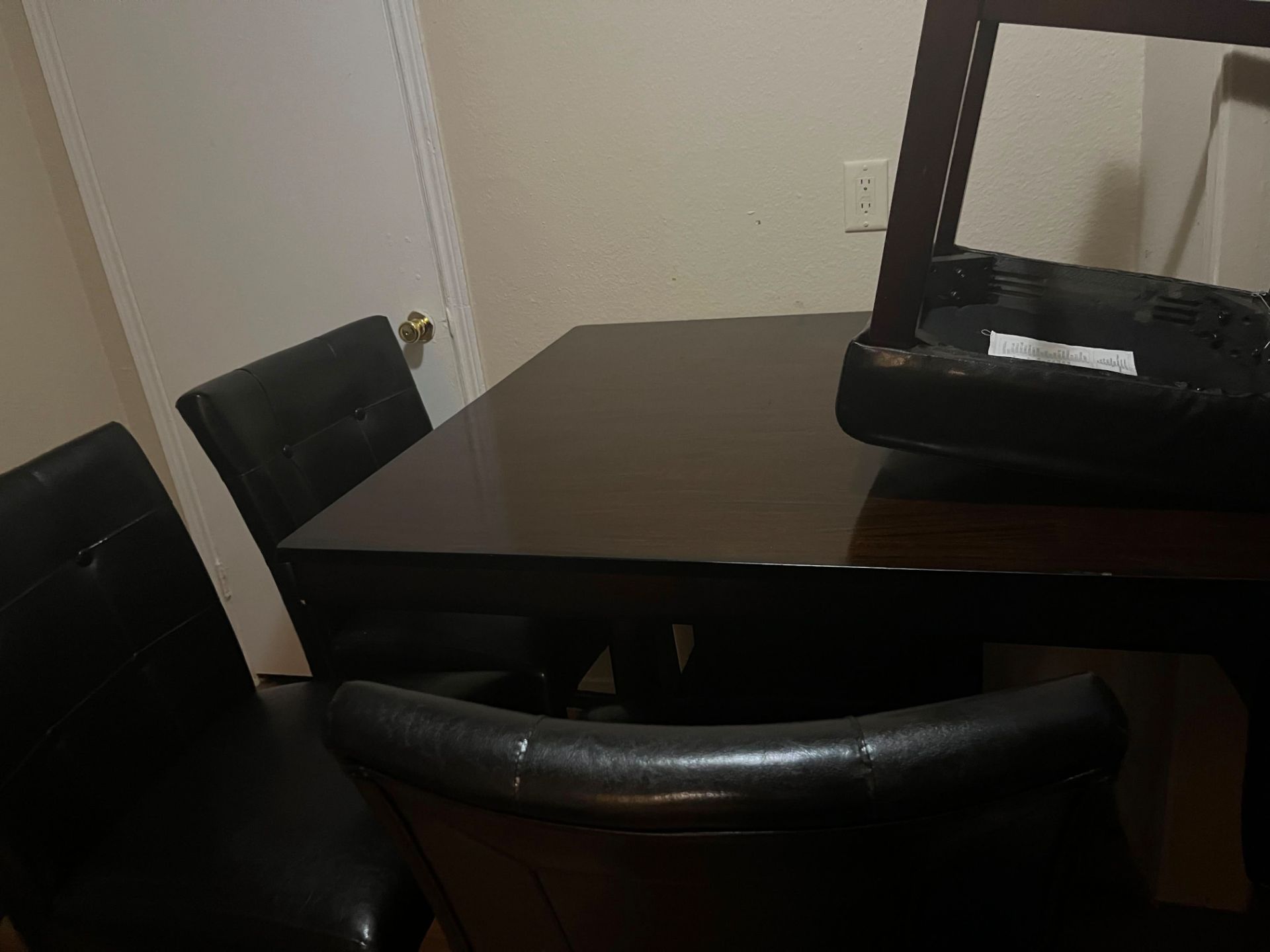 Dinning table