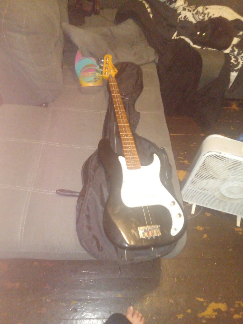 Lotus Bass Guitar(with Case) 