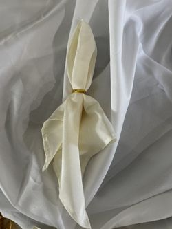 NEW TABLE CLOTH NAPKINS