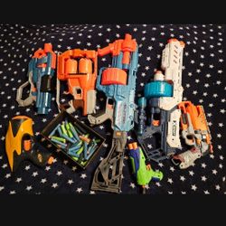Nerf Guns W/bullets