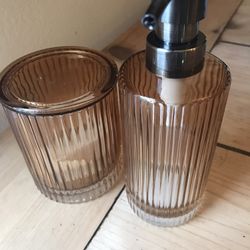 Beautiful Soap Dispenser And Glass With Lid ( You Can Put Cotton Balls (Etc.)New