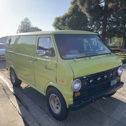 1973 Ford Econoline Van