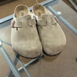 BIRKENSTOCK Boston Soft Footbed