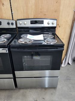 🇺🇸4th Of July Sale! 2023 Amana Electric Stove-Warranty Included