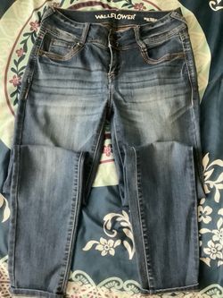 Wallflower Jeggings