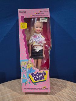 Vintage 1988 Today's Girls doll 11.5" tall