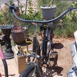 Vintage Bike Set Up For Motor