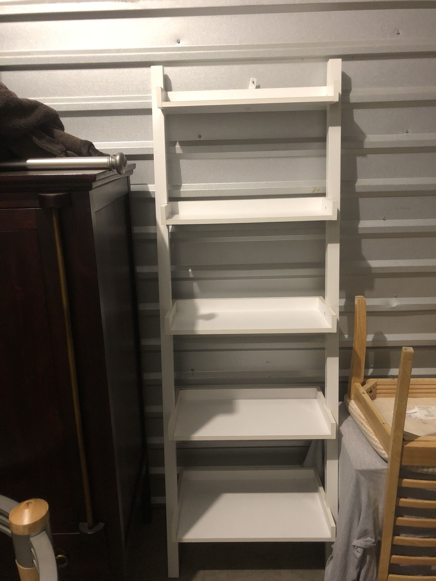Ladder shelves