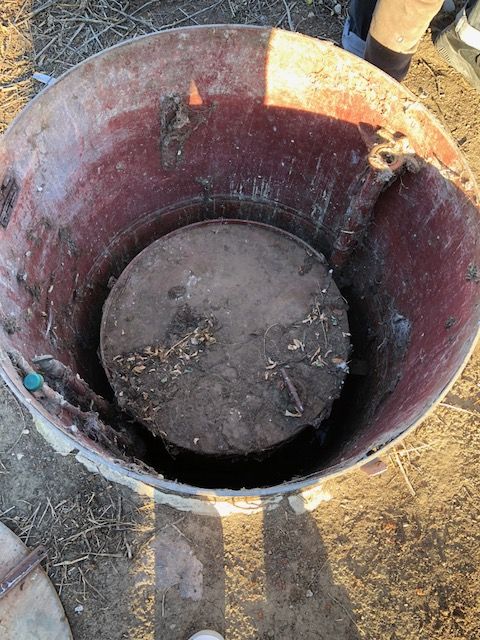 ANTIQUE JD COLT CARBIDE ACETYLENE PIT GENERATOR