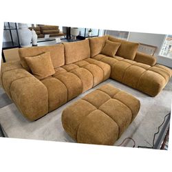 Comfortable smooth fabric sectional couth w/ ottoman