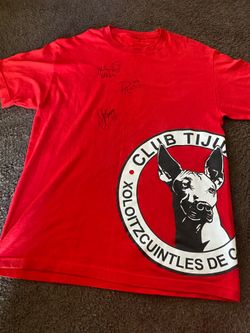 Club Tijuana Xolos Soccer Shirt Size XL adult- has 3 autographs