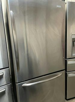 Amana Stainless Bottom Freezer Energy Star Fridge
