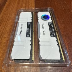 Crucial Ballistix 16Gb (2x8) DDR4 Memory
