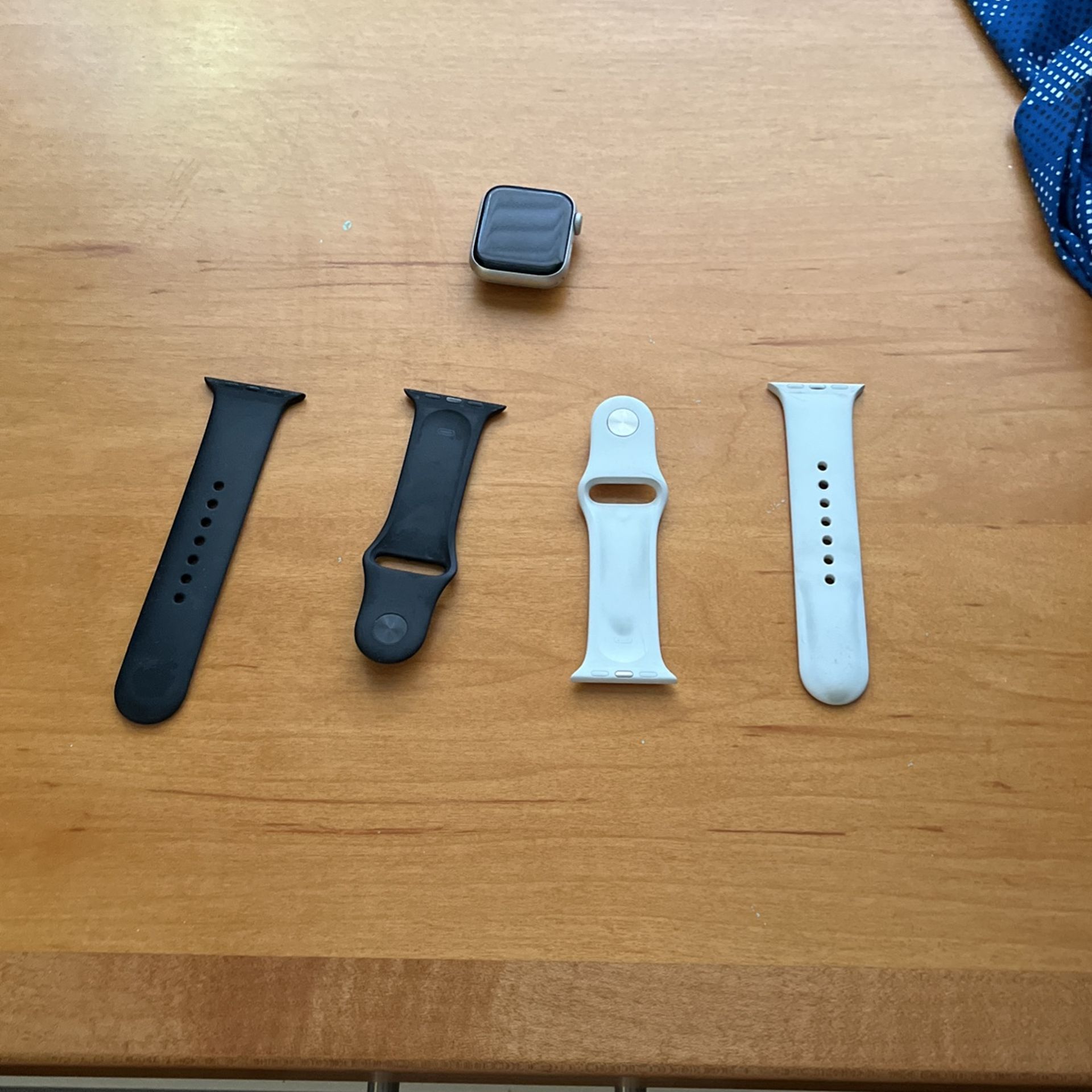Apple Watch SE 42mm Cellular