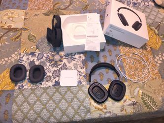 Apple AirPods Max 2 Headphones Space Gray
