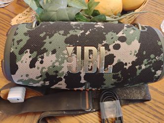 JBL Extreme 3 Wireless Bluetooth Speaker (Camouflage)