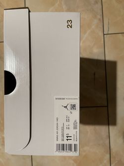 Air Jordan 1 Light Smoke Grey 10 M/ 11.5 W