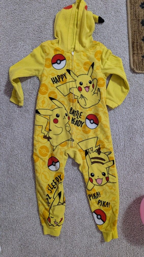 Pokemon Halloween Jumpsuit Size 4/5