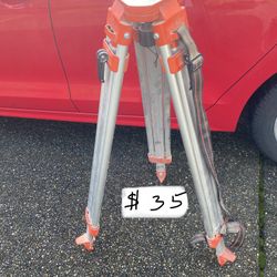 Used Aluminum Adjustable Height & Tripod     Very Nice Clean Condition