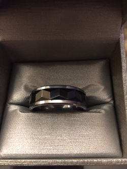 MENS WEDDING BAND SIZE 13
