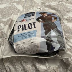Pilot Halloween Costumes 4/5
