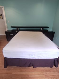 Queen size bed with side tables