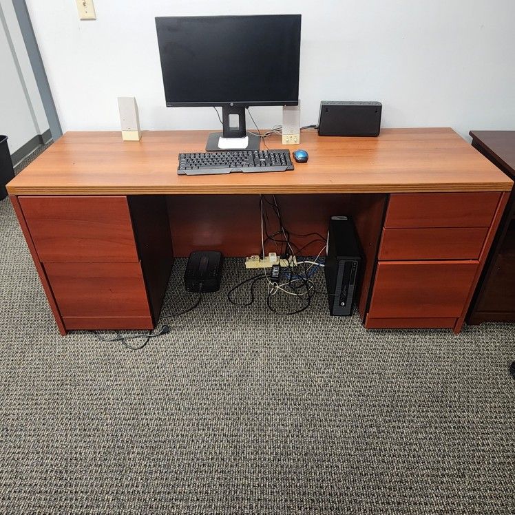 Office Desk