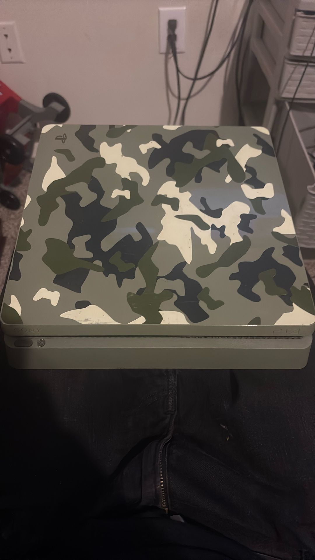 PS4 Comes With One Controller And Cables