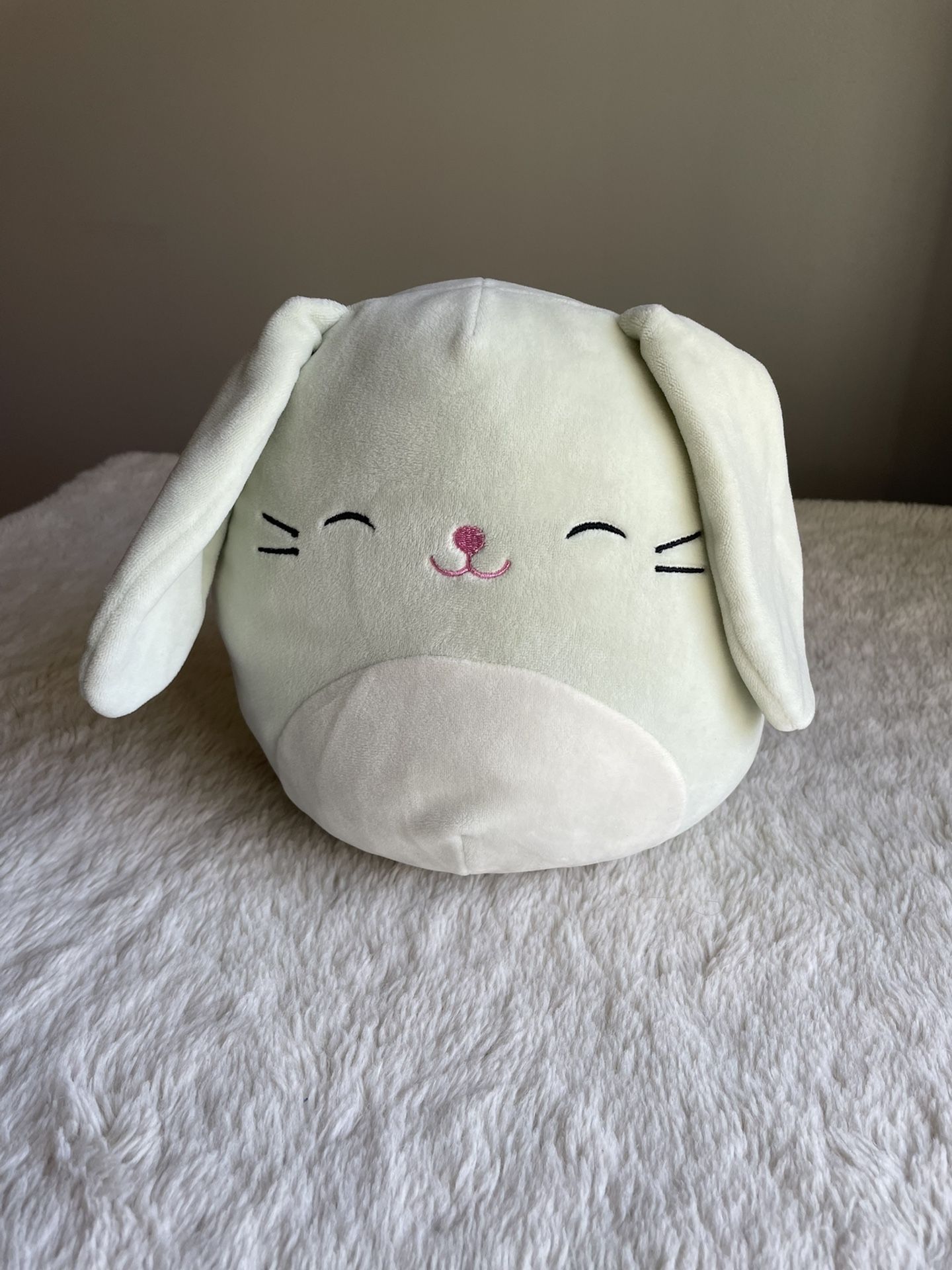 Squishmallow Isabella The Mint Green Easter Bunny 9” Rabbit