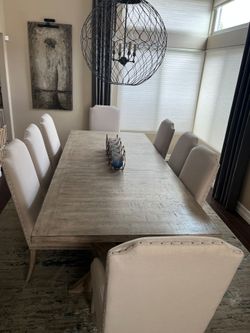 Like new solid wood  dining room table