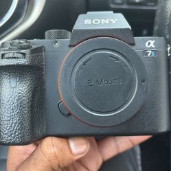 Sony A7s2