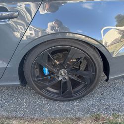 Audi 18" 5x112 Rims and Tires