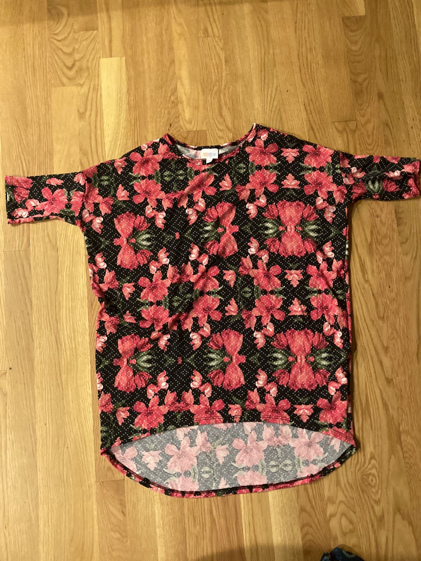 Lularoe Shirt