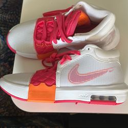 New Nike Lebron Witness VIII Men's Basketball Shoes