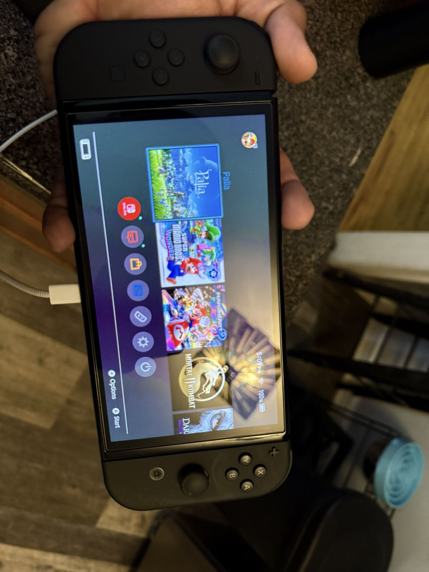 Nintendo Switch OLED W/Pro Controller