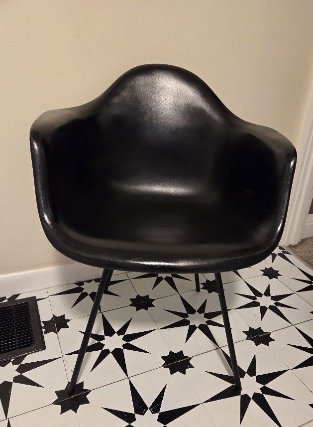 Vintage Bucket Chair