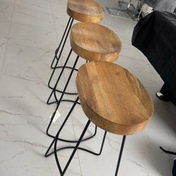 3 Bar Stood From Aslhley 