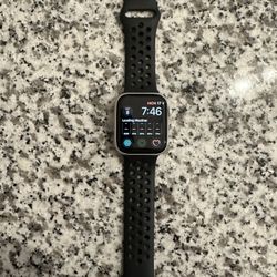 Apple Watch 5